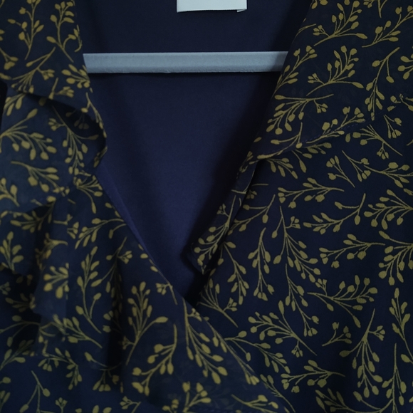 Piper and Scoot wrap dress - Picture 5 of 5